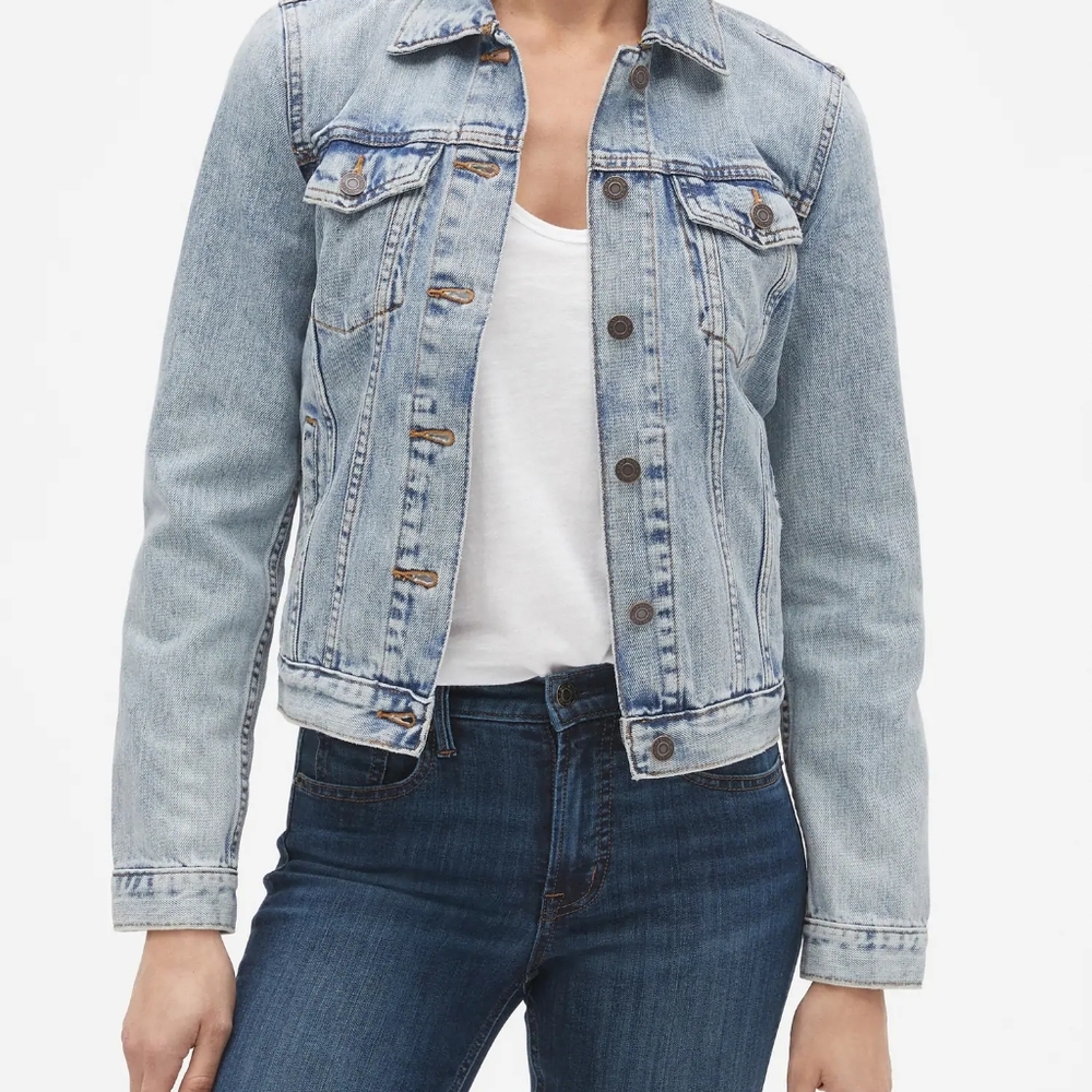 NWOT Gap Denim Jacket